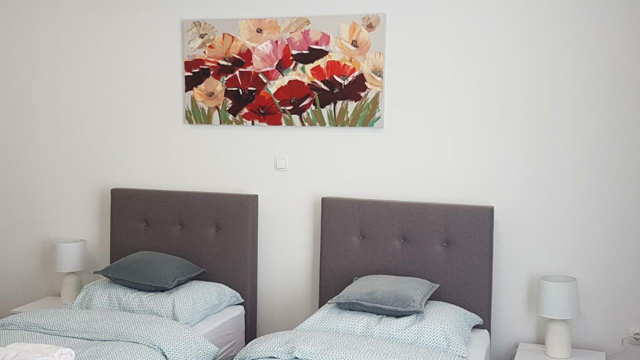Marko Airport Rooms Велика-Горица Экстерьер фото